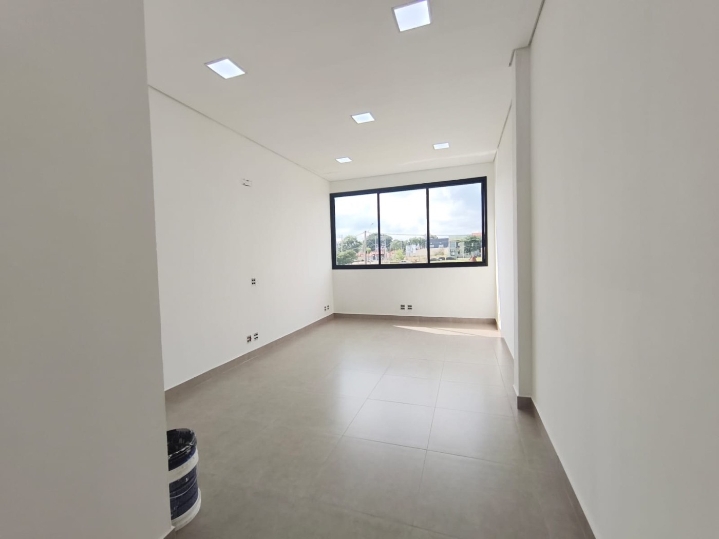 Prédio Inteiro - Foto 18