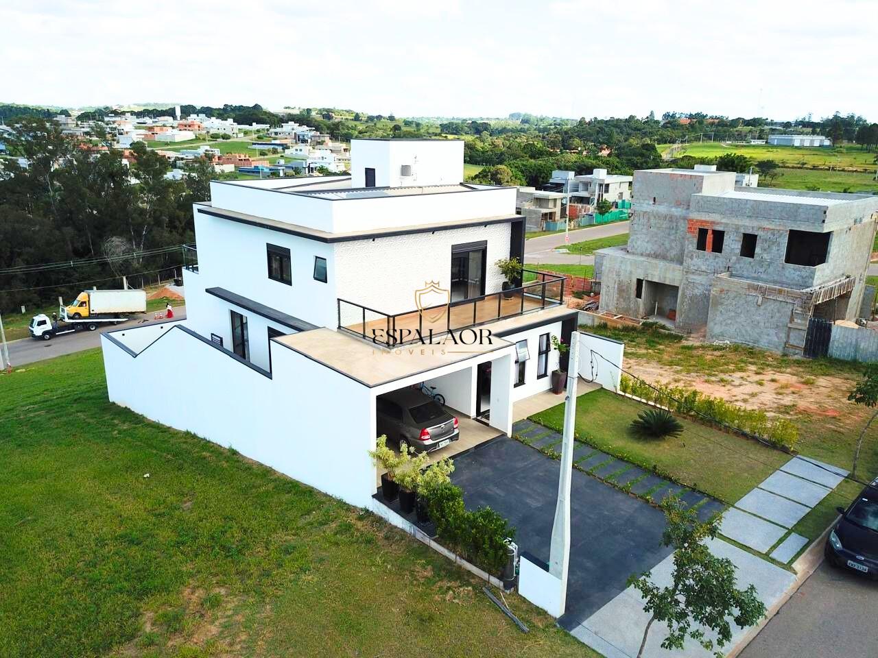 Casa de Condomínio, 4 quartos - Foto 1