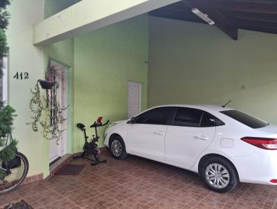 Casa para Venda, em Itu, bairro Vila Marih�, 2 dormit�rios, 1 banheiro, 1 su�te, 2 vagas